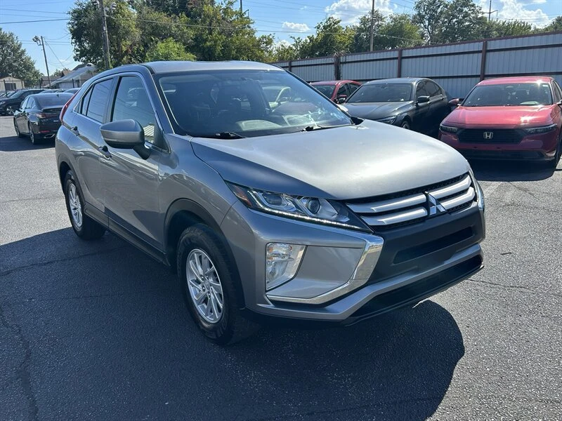2019 Mitsubishi Eclipse Cross - Image 4 of 20