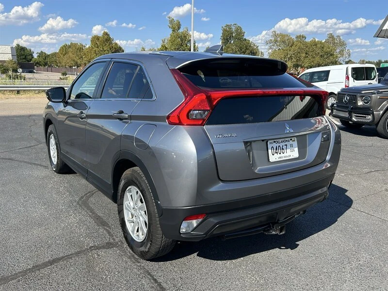 2019 Mitsubishi Eclipse Cross - Image 8 of 20