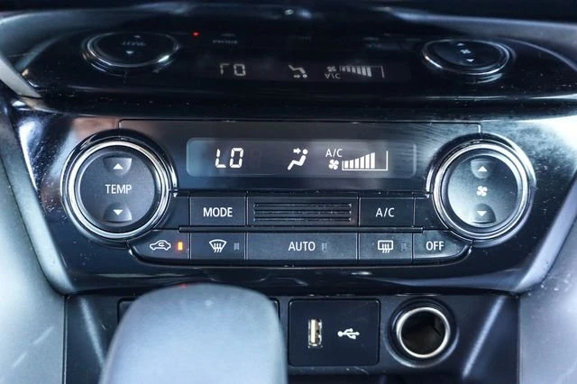 2019 Mitsubishi Eclipse Cross - Image 19 of 19