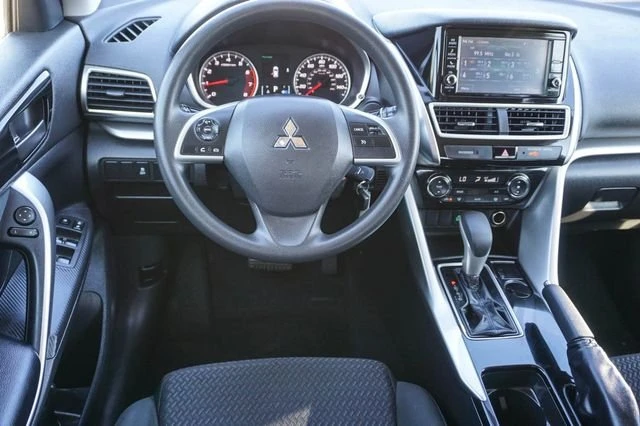 2019 Mitsubishi Eclipse Cross - Image 15 of 19