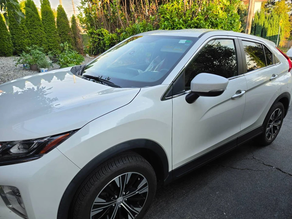2019 Mitsubishi Eclipse Cross - Image 5 of 11