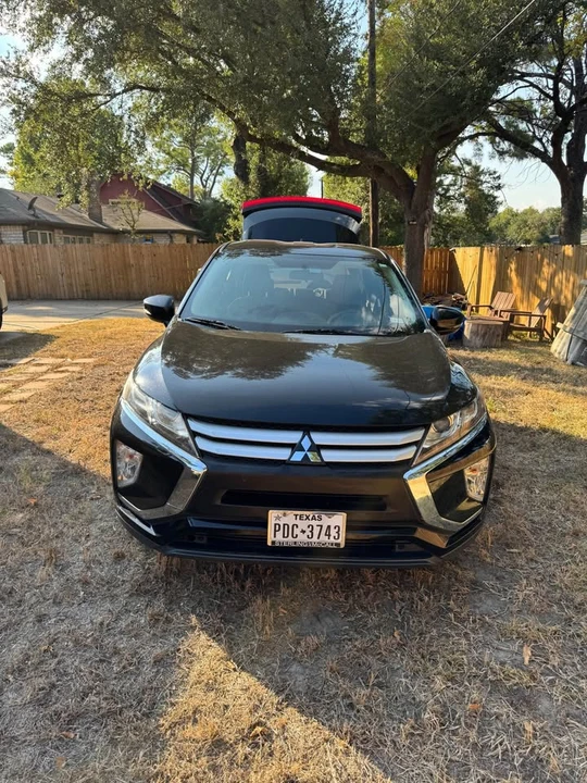2019 Mitsubishi Eclipse Cross - Image 3 of 16