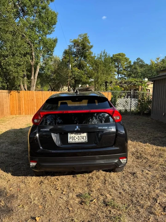 2019 Mitsubishi Eclipse Cross - Image 12 of 16