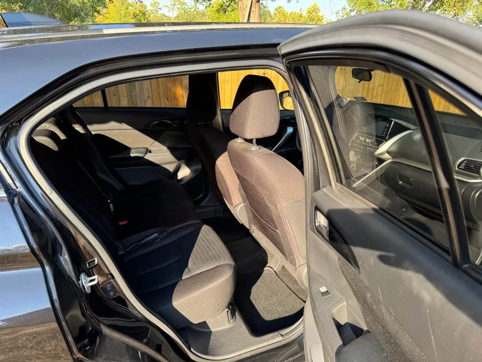 2019 Mitsubishi Eclipse Cross - Image 7 of 16