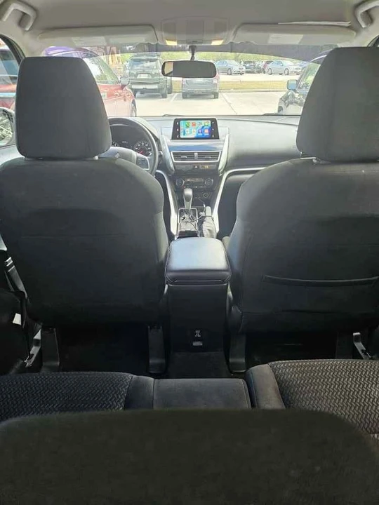 2019 Mitsubishi Eclipse Cross - Image 3 of 6