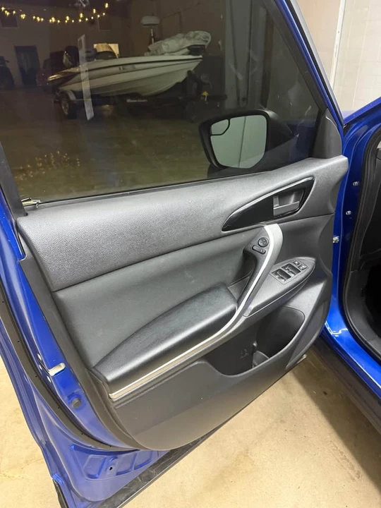 2019 Mitsubishi Eclipse Cross - Image 11 of 20