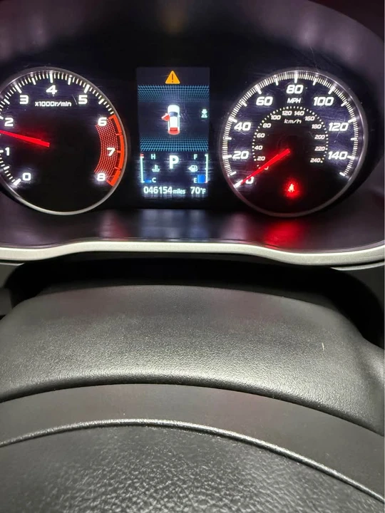 2019 Mitsubishi Eclipse Cross - Image 14 of 20