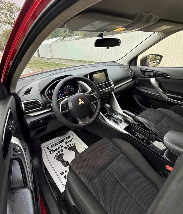 2019 Mitsubishi Eclipse Cross - Image 10 of 14
