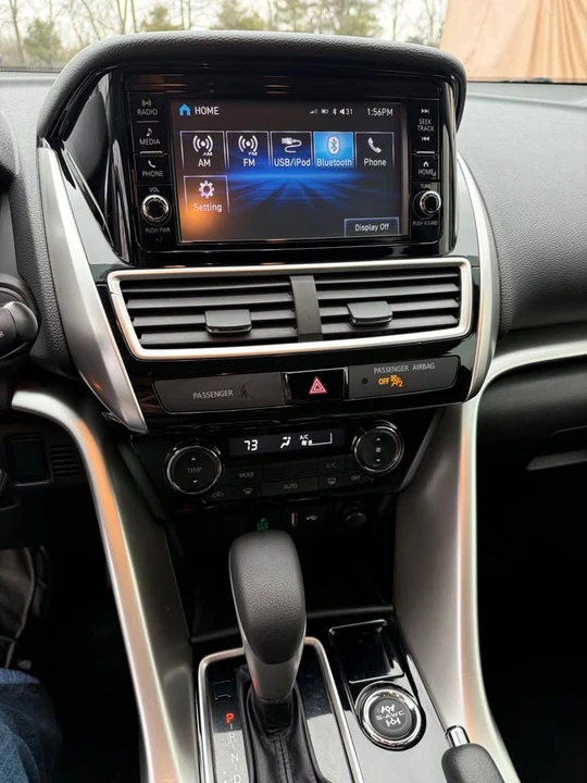 2019 Mitsubishi Eclipse Cross - Image 7 of 11