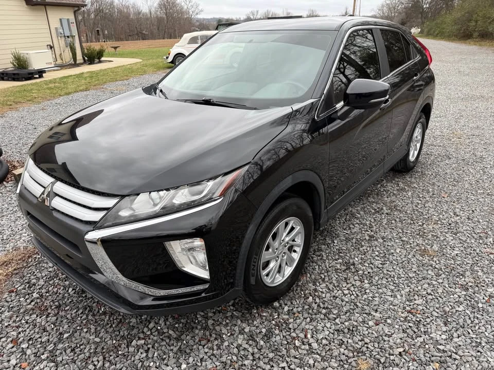 2019 Mitsubishi Eclipse Cross - Image 3 of 11