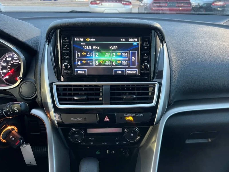 2019 Mitsubishi Eclipse Cross - Image 19 of 20