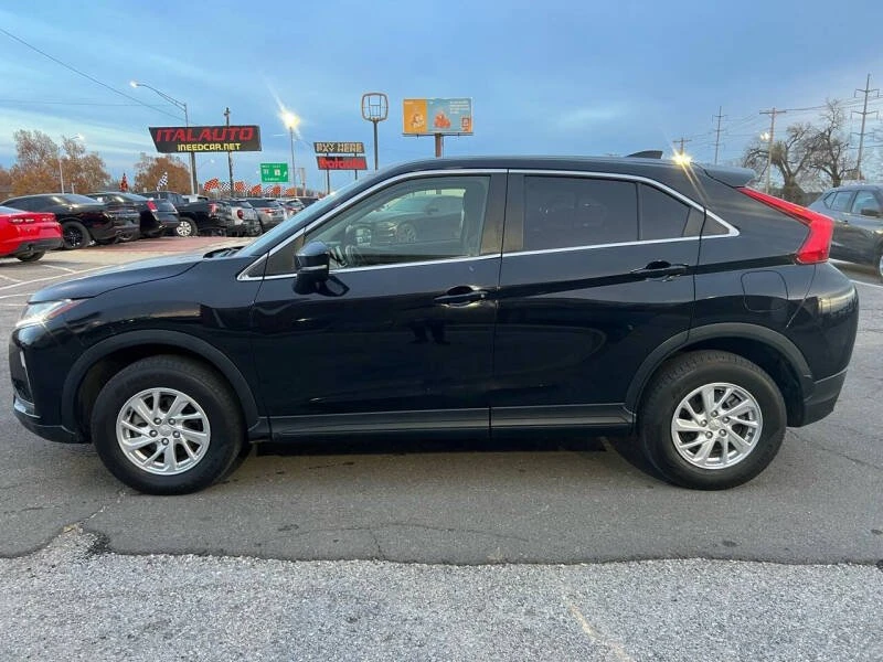 2019 Mitsubishi Eclipse Cross - Image 11 of 20