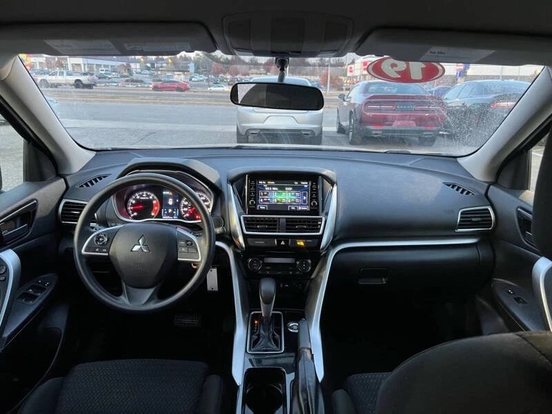2019 Mitsubishi Eclipse Cross - Image 18 of 20
