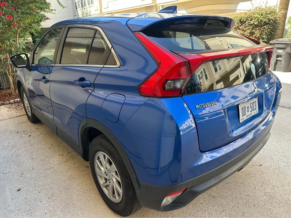 2019 Mitsubishi Eclipse Cross - Image 3 of 5