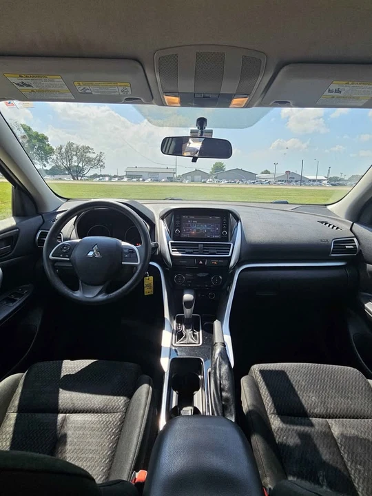 2019 Mitsubishi Eclipse Cross - Image 19 of 20