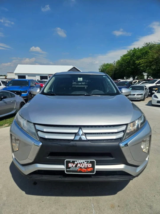 2019 Mitsubishi Eclipse Cross - Image 2 of 19