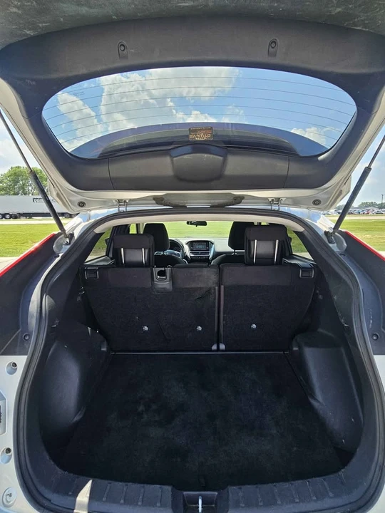 2019 Mitsubishi Eclipse Cross - Image 15 of 20