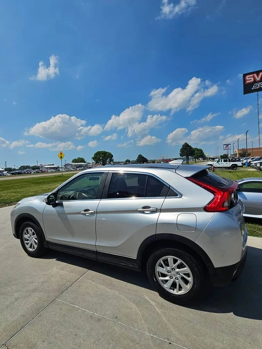 2019 Mitsubishi Eclipse Cross - Image 6 of 19