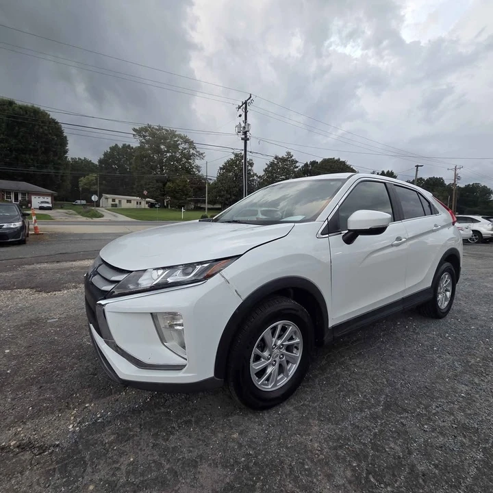 2019 Mitsubishi Eclipse Cross - Image 7 of 15