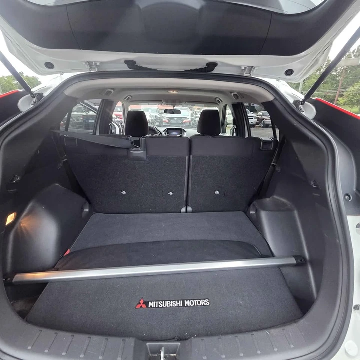 2019 Mitsubishi Eclipse Cross - Image 15 of 15