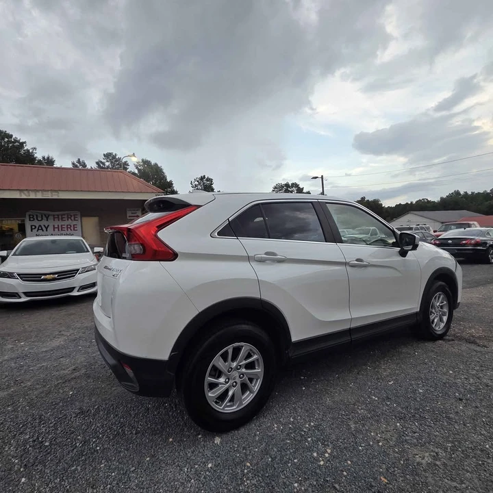 2019 Mitsubishi Eclipse Cross - Image 5 of 15