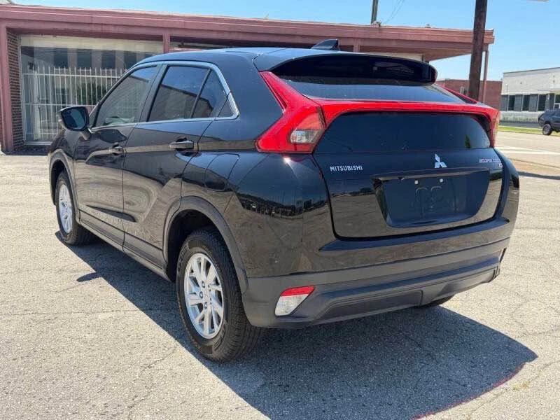 2019 Mitsubishi Eclipse Cross - Image 10 of 20
