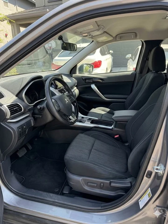 2019 Mitsubishi Eclipse Cross - Image 5 of 7