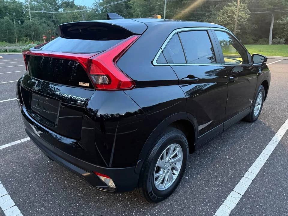 2019 Mitsubishi Eclipse Cross - Image 4 of 20