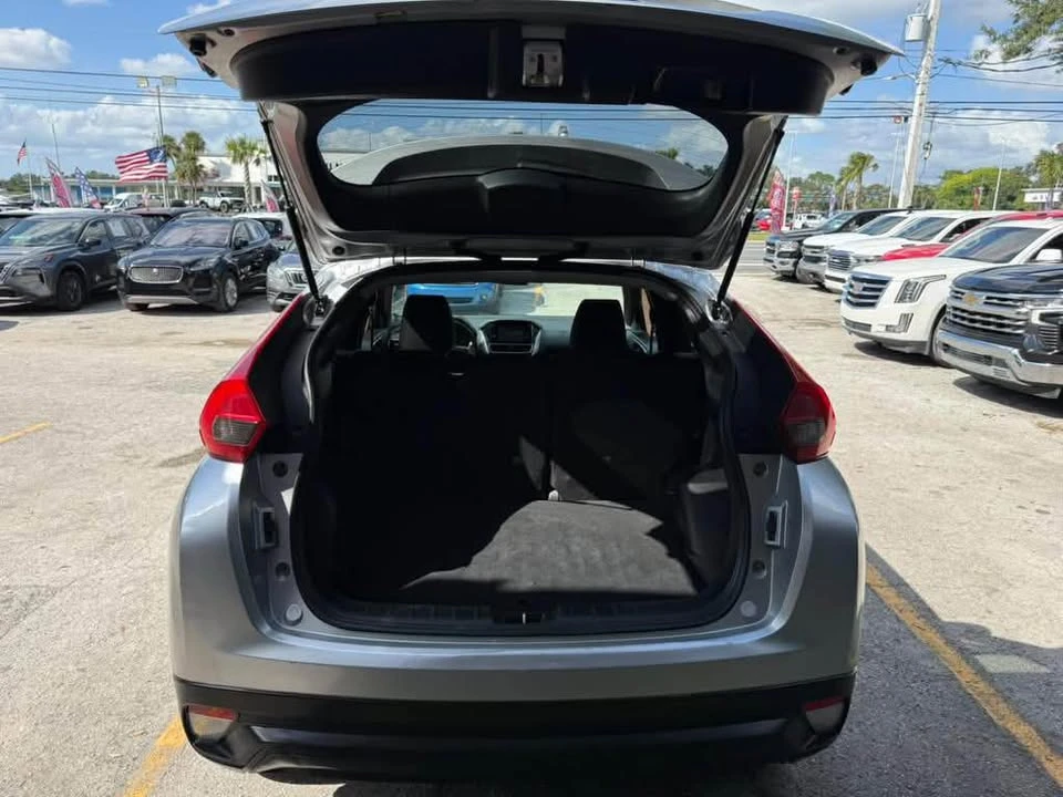 2019 Mitsubishi Eclipse Cross - Image 7 of 20