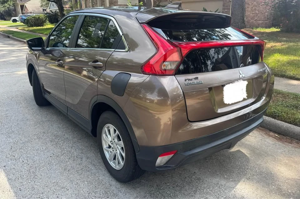 2019 Mitsubishi Eclipse Cross - Image 6 of 13