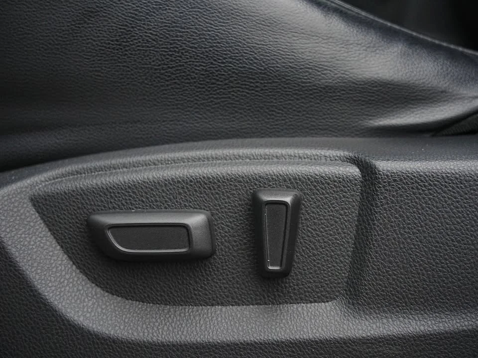 2019 Mitsubishi Eclipse Cross - Image 9 of 20