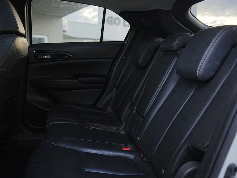 2019 Mitsubishi Eclipse Cross - Image 13 of 20