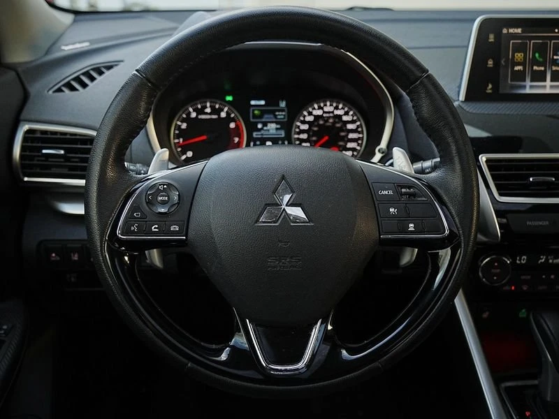 2019 Mitsubishi Eclipse Cross - Image 16 of 20