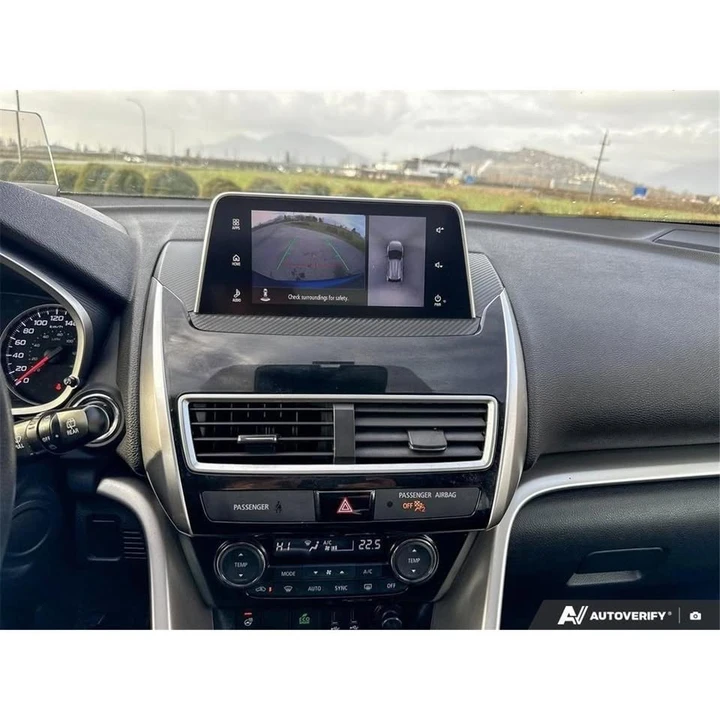 2019 Mitsubishi Eclipse Cross - Image 16 of 20