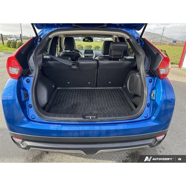2019 Mitsubishi Eclipse Cross - Image 11 of 20