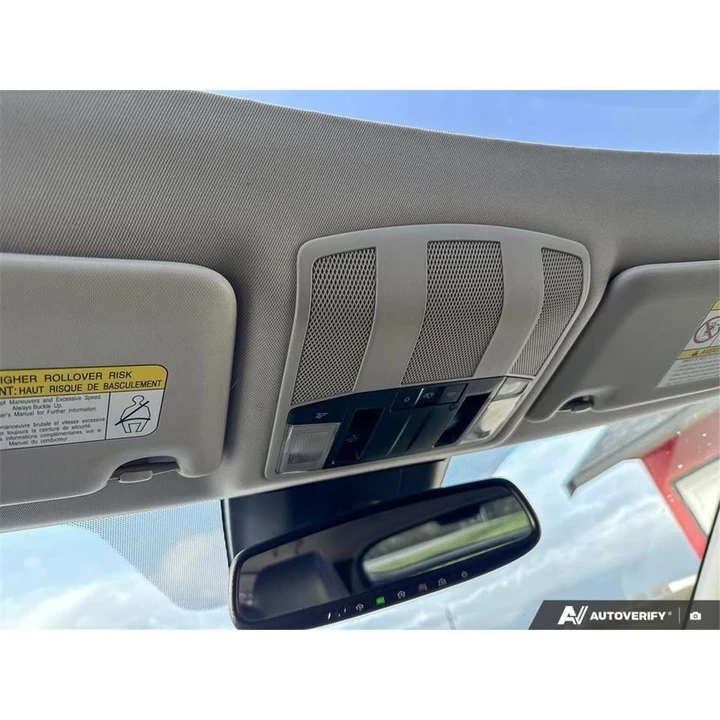 2019 Mitsubishi Eclipse Cross - Image 18 of 20