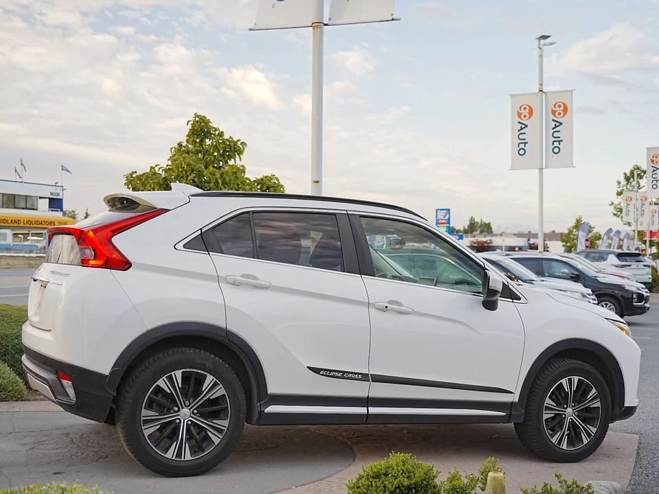 2019 Mitsubishi Eclipse Cross - Image 5 of 20