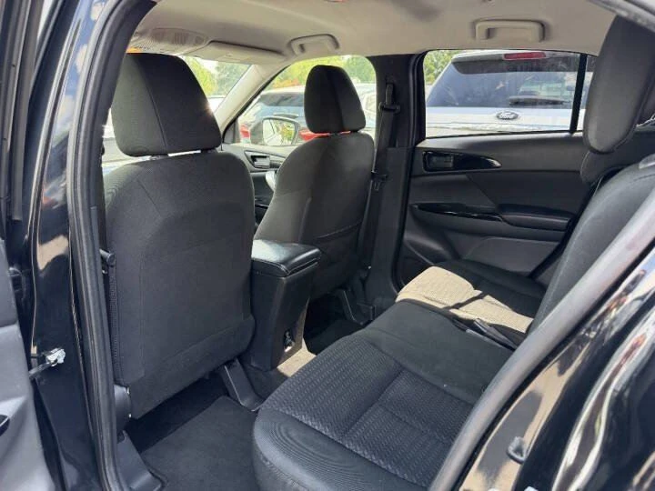 2019 Mitsubishi Eclipse Cross - Image 9 of 19