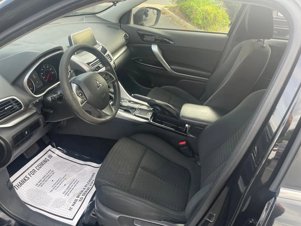 2019 Mitsubishi Eclipse Cross - Image 11 of 20