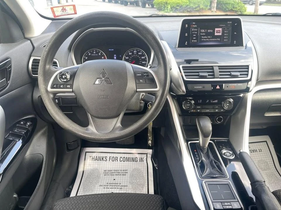 2019 Mitsubishi Eclipse Cross - Image 17 of 20