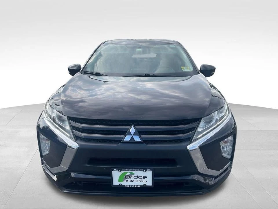 2019 Mitsubishi Eclipse Cross - Image 2 of 20
