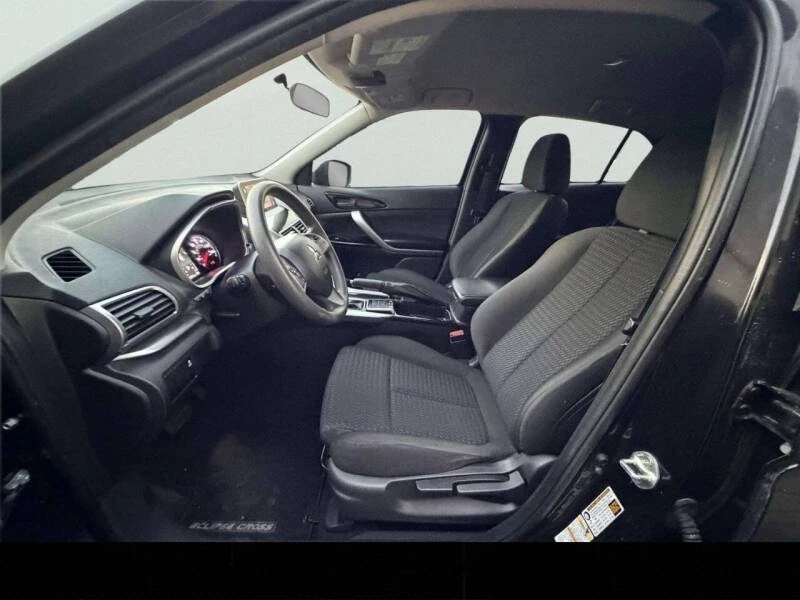 2019 Mitsubishi Eclipse Cross - Image 17 of 20