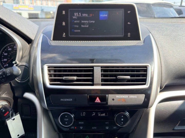 2019 Mitsubishi Eclipse Cross - Image 15 of 15