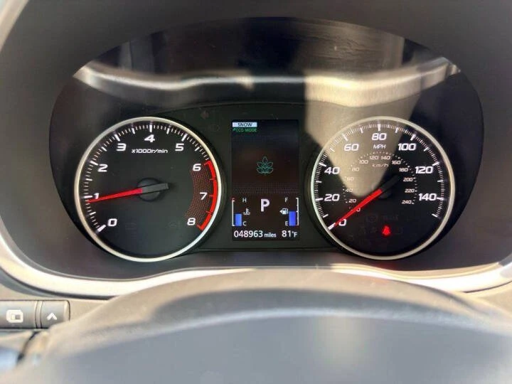 2019 Mitsubishi Eclipse Cross - Image 13 of 15
