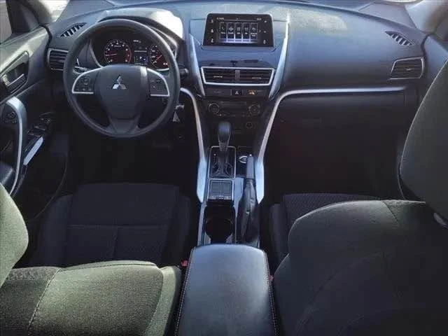 2019 Mitsubishi Eclipse Cross - Image 9 of 10