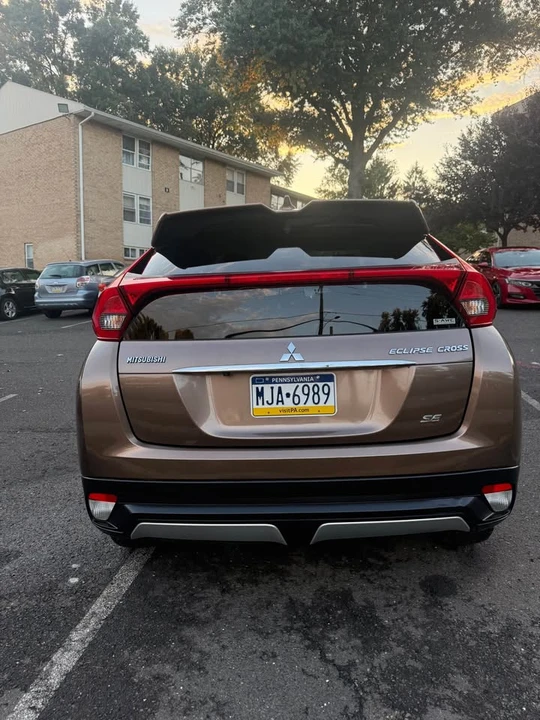 2019 Mitsubishi Eclipse Cross - Image 3 of 8