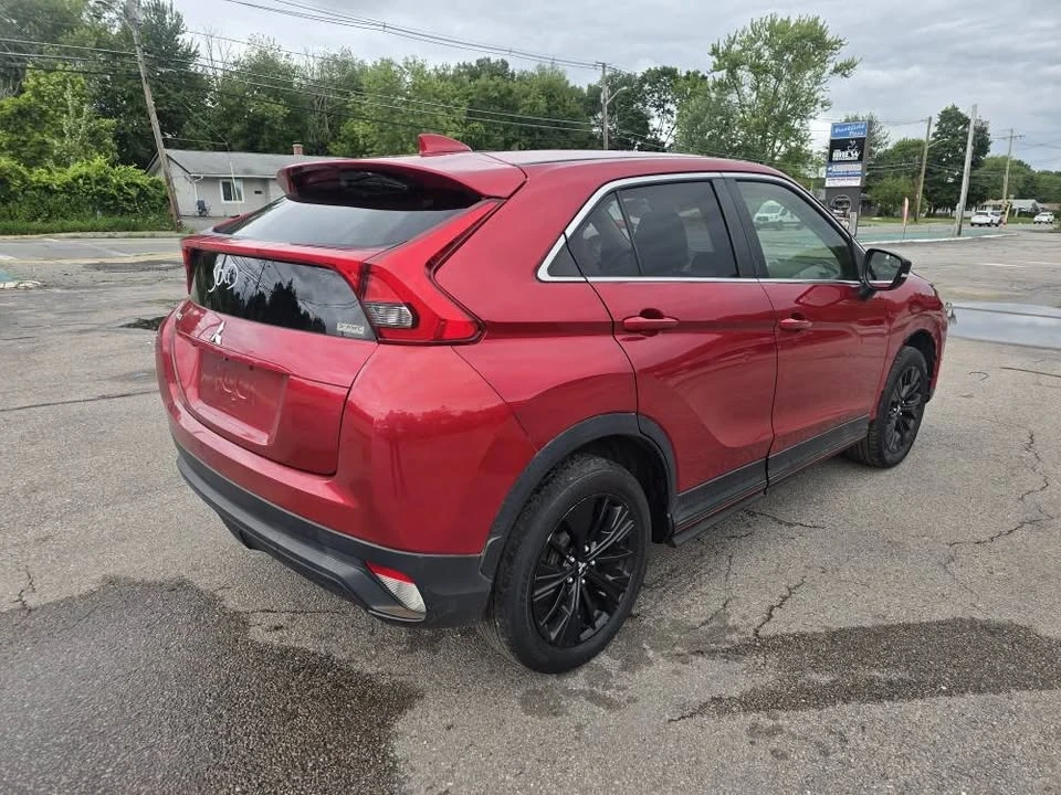 2019 Mitsubishi Eclipse Cross - Image 2 of 10