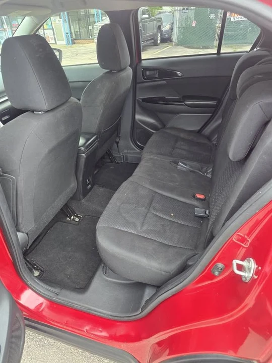 2019 Mitsubishi Eclipse Cross - Image 7 of 10