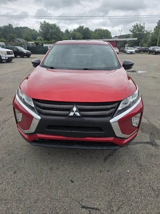2019 Mitsubishi Eclipse Cross - Image 8 of 10