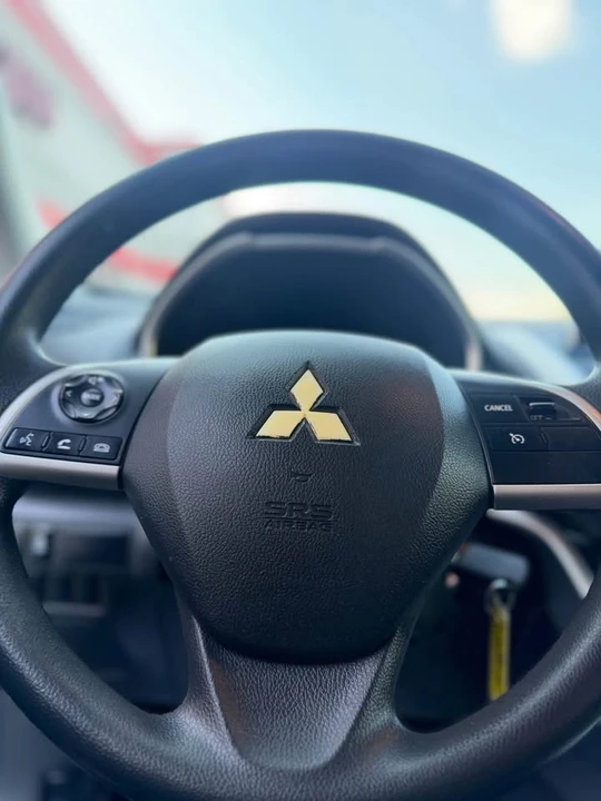 2019 Mitsubishi Eclipse Cross - Image 14 of 15